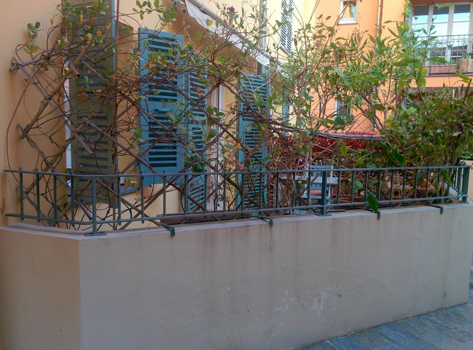 Happy Few La Maison Augustine